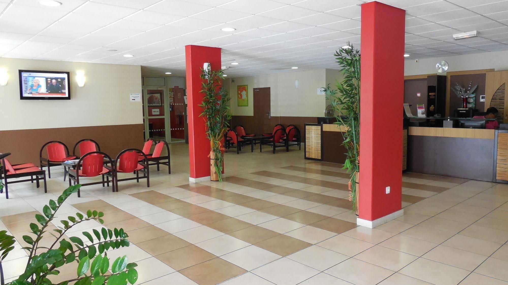 Хостел Centre International De Sejour Фор-де-Франс Экстерьер фото